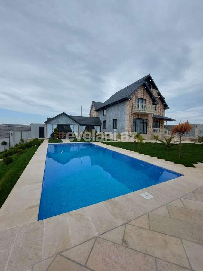 Satılır, həyət evi / bağ, 6 otaqlı, 250 m², Bakı, Xəzər r, Buzovna q.