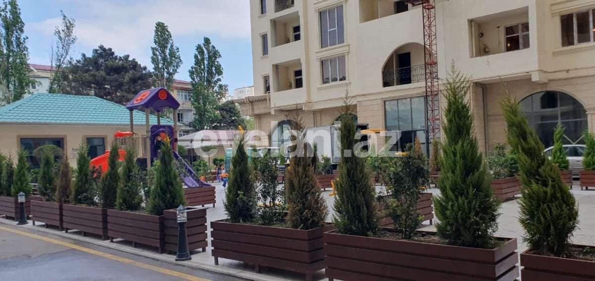 Kirayə verilir, yeni tikili, 2 otaqlı, 80 m², Bakı, Nizami r, Neftçilər m.