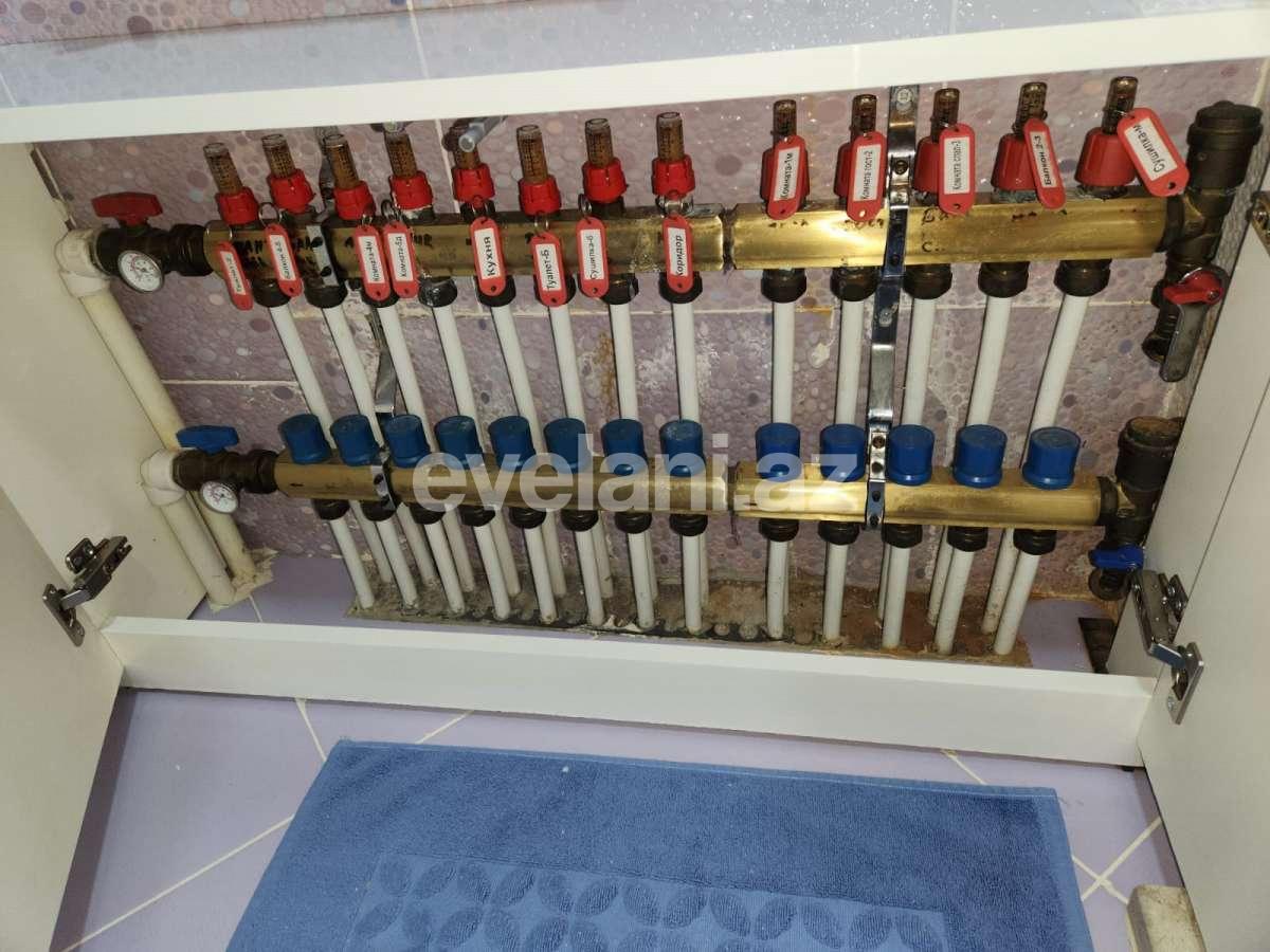 Satılır, köhnə tikili, 5 otaqlı, 123 m², Bakı, Xətai r, Əhmədli q, Əhmədli m.