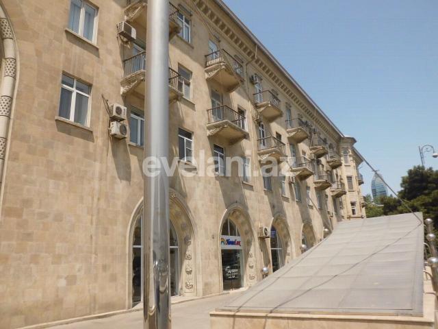 Satılır, köhnə tikili, 3 otaqlı, 74.98 m², Bakı, Nərimanov r, Nəriman Nərimanov m.