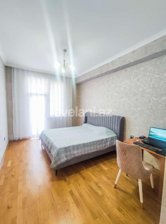 Kirayə verilir, yeni tikili, 3 otaqlı, 130 m², Bakı, Nizami r, Qara Qarayev m.