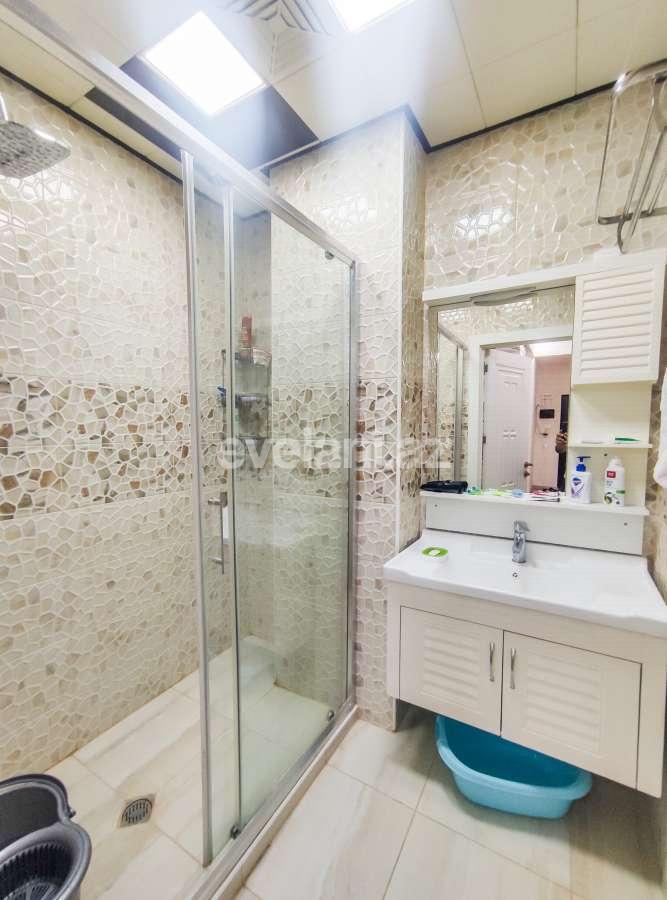 Kirayə verilir, yeni tikili, 3 otaqlı, 130 m², Bakı, Nizami r, Qara Qarayev m.