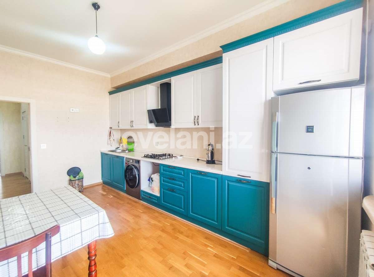 Kirayə verilir, yeni tikili, 3 otaqlı, 130 m², Bakı, Nizami r, Qara Qarayev m.