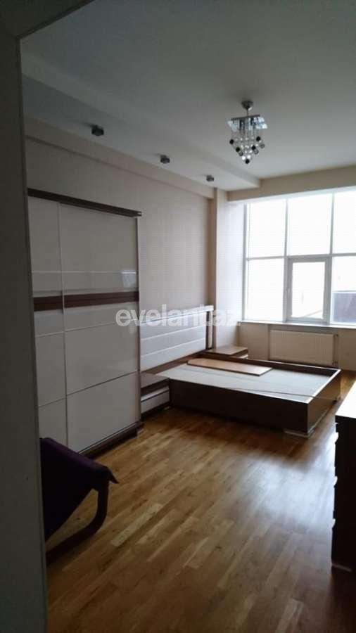 Kirayə verilir, yeni tikili, 4 otaqlı, 200 m², Bakı, Xətai r, Şah İsmayıl Xətai m.