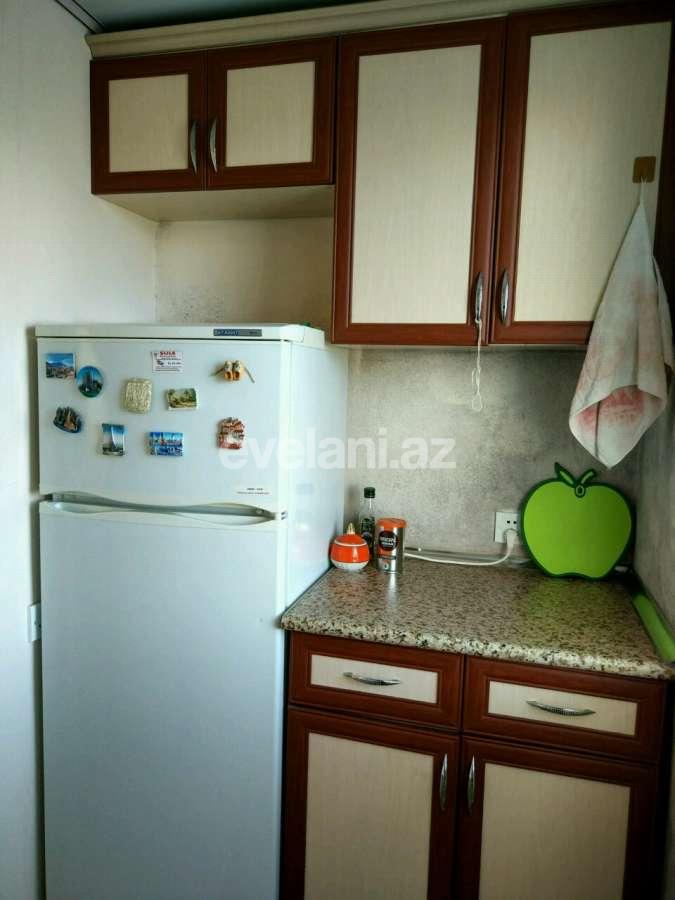 Kirayə verilir, köhnə tikili, 2 otaqlı, 45 m², Bakı, Nizami r, Qara Qarayev m.