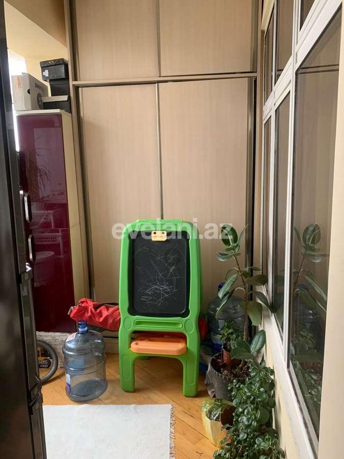 Продаётся, вторичка, 5-комнаты, 110 m², Баку, Низаминский r, Кара Караев m.