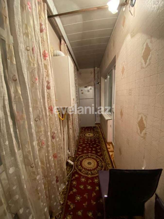 Kirayə verilir, köhnə tikili, 3 otaqlı, 80 m², Bakı, Binəqədi r, 8-ci mikrorayon q, Azadlıq prospekti m.