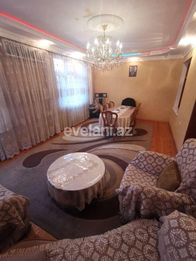 Kirayə verilir, köhnə tikili, 4 otaqlı, 119.98 m², Bakı, Binəqədi r, M. Rəsulzadə q, Azadlıq prospekti m.