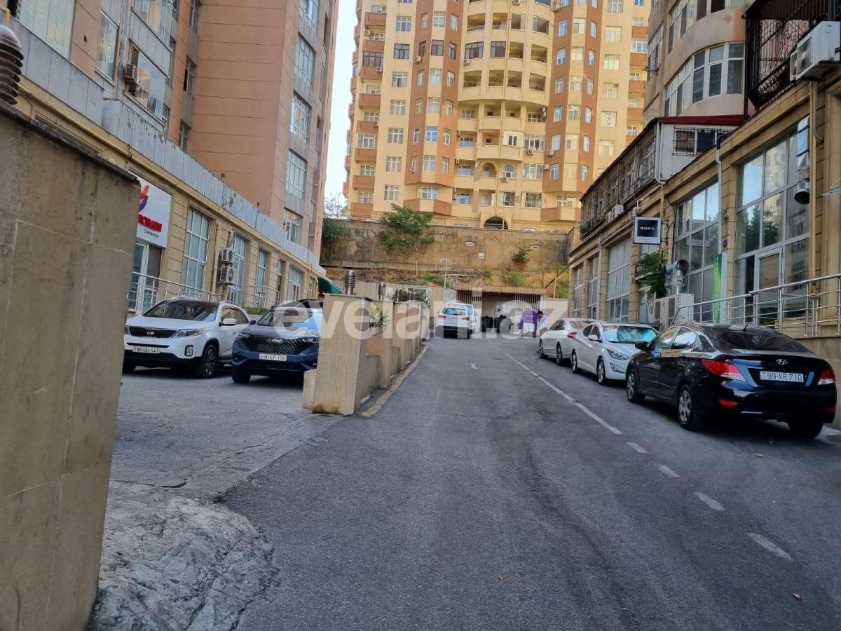 Satılır, yeni tikili, 2 otaqlı, 70 m², Bakı, Yasamal r, Yasamal q, Elmlər Akademiyası m.
