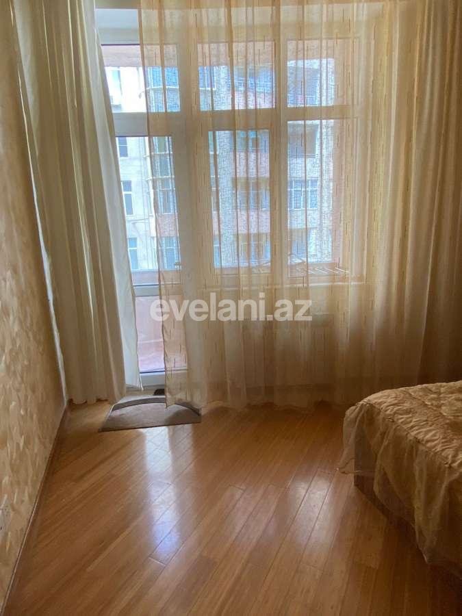 Satılır, yeni tikili, 2 otaqlı, 70 m², Bakı, Yasamal r, Yasamal q, Elmlər Akademiyası m.