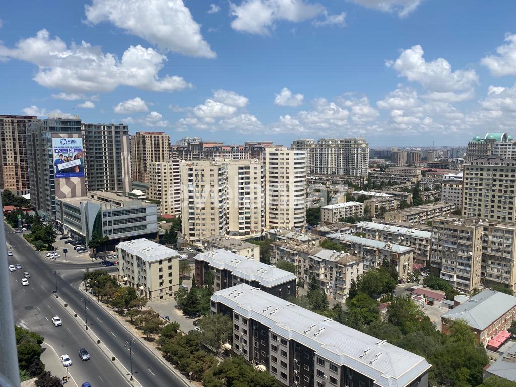 Satılır, yeni tikili, 4 otaqlı, 174 m², Bakı, Yasamal r, Yasamal q, Elmlər Akademiyası m.