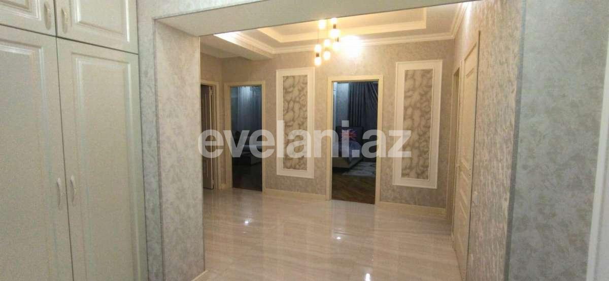 Satılır, yeni tikili, 3 otaqlı, 135 m², Bakı, Binəqədi r, 8-ci mikrorayon q, Azadlıq prospekti m.