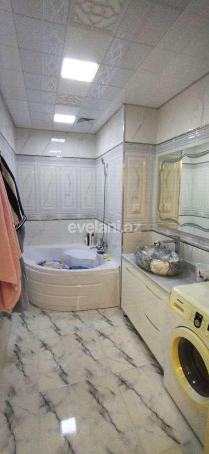 Satılır, yeni tikili, 3 otaqlı, 135 m², Bakı, Binəqədi r, 8-ci mikrorayon q, Azadlıq prospekti m.