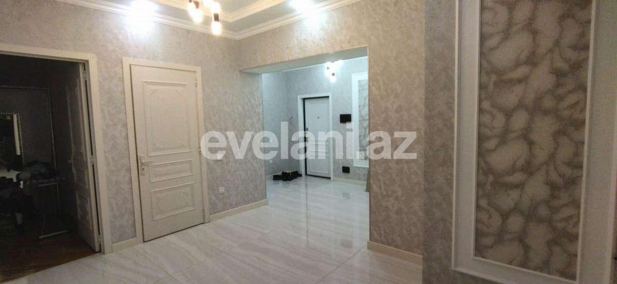 Satılır, yeni tikili, 3 otaqlı, 135 m², Bakı, Binəqədi r, 8-ci mikrorayon q, Azadlıq prospekti m.