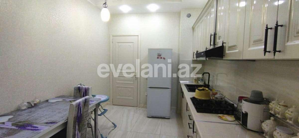 Satılır, yeni tikili, 3 otaqlı, 135 m², Bakı, Binəqədi r, 8-ci mikrorayon q, Azadlıq prospekti m.