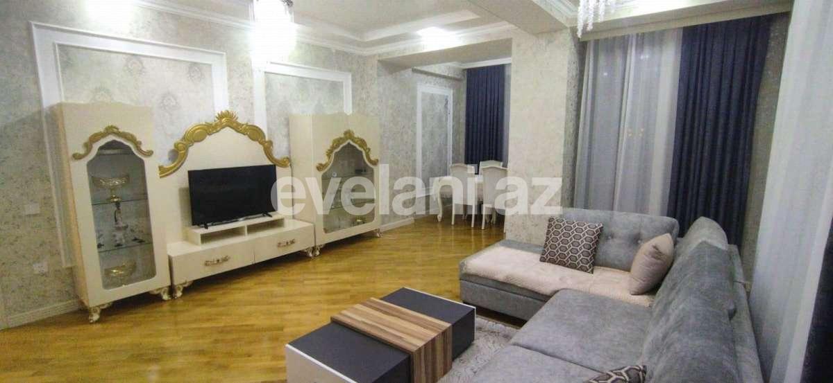 Satılır, yeni tikili, 3 otaqlı, 135 m², Bakı, Binəqədi r, 8-ci mikrorayon q, Azadlıq prospekti m.