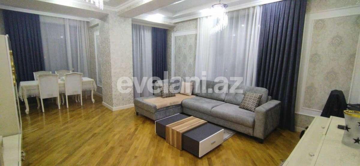 Satılır, yeni tikili, 3 otaqlı, 135 m², Bakı, Binəqədi r, 8-ci mikrorayon q, Azadlıq prospekti m.