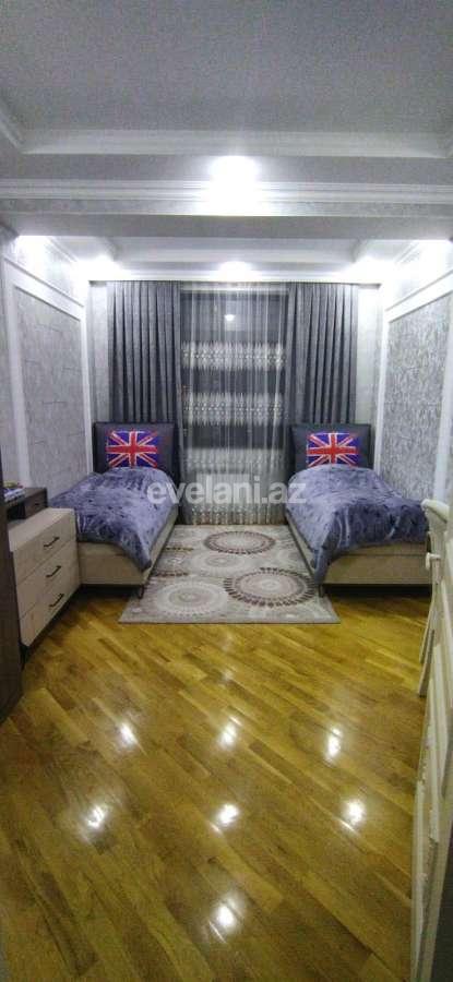 Satılır, yeni tikili, 3 otaqlı, 135 m², Bakı, Binəqədi r, 8-ci mikrorayon q, Azadlıq prospekti m.