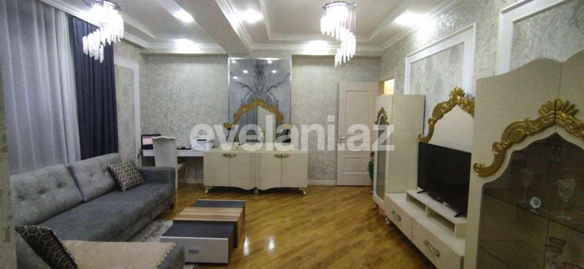 Satılır, yeni tikili, 3 otaqlı, 135 m², Bakı, Binəqədi r, 8-ci mikrorayon q, Azadlıq prospekti m.