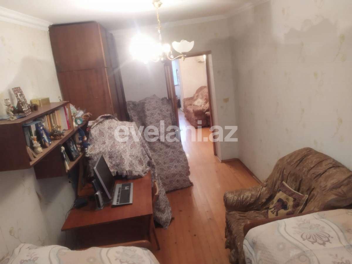 Satılır, köhnə tikili, 2 otaqlı, 42 m², Bakı, Yasamal r, İnşaatçılar m.