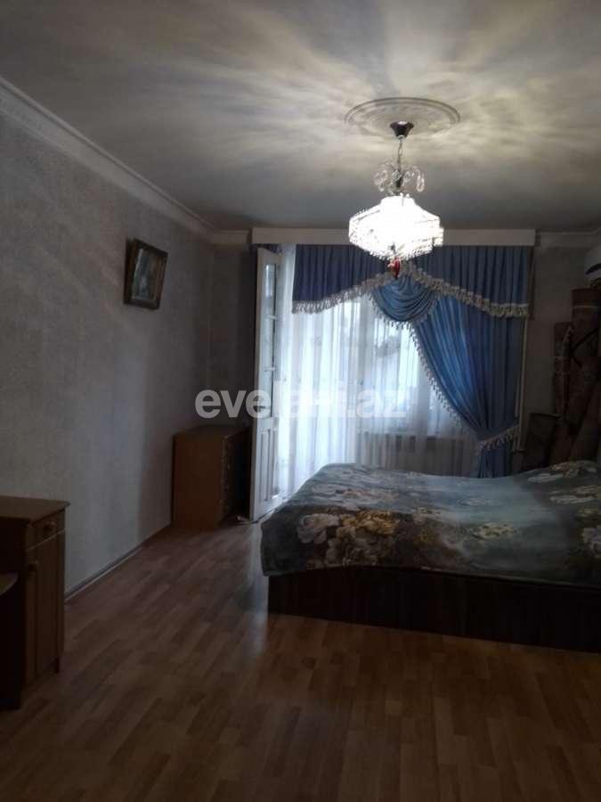 Satılır, köhnə tikili, 3 otaqlı, 70 m², Bakı, Səbail r, Badamdar q.