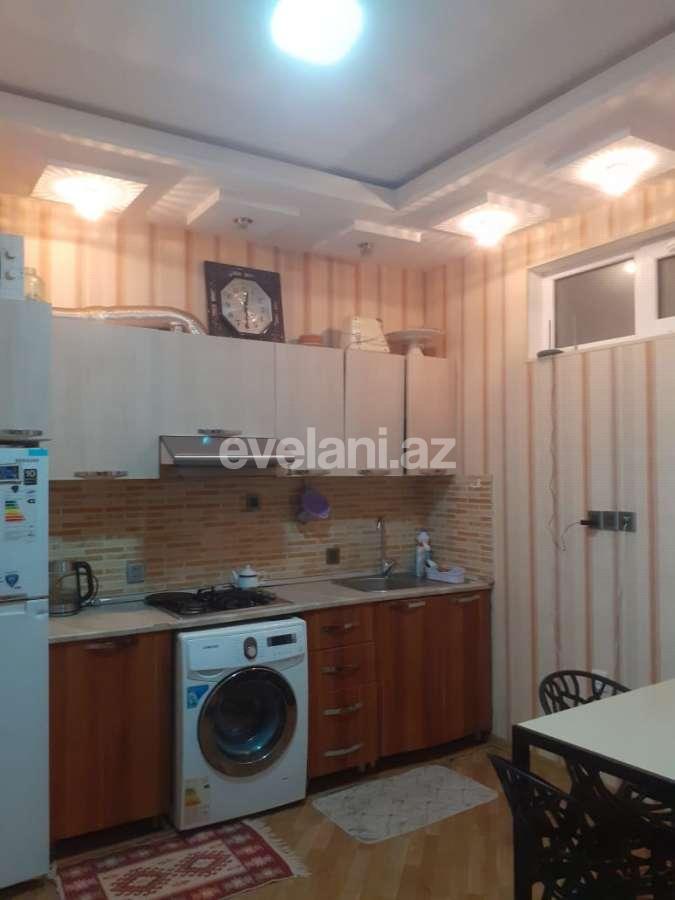 Satılır, yeni tikili, 2 otaqlı, 62 m², Bakı, Binəqədi r, 8-ci mikrorayon q, Azadlıq prospekti m.