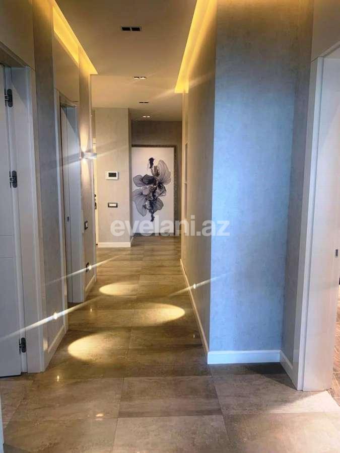 Satılır, yeni tikili, 5 otaqlı, 302 m², Bakı, Yasamal r, Yasamal q, Elmlər Akademiyası m.