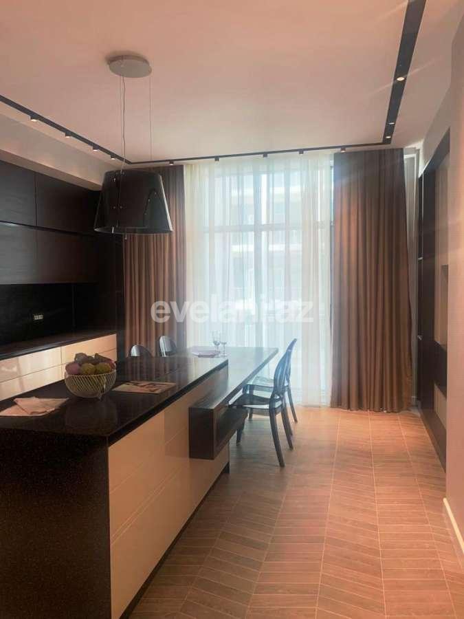 Satılır, yeni tikili, 5 otaqlı, 302 m², Bakı, Yasamal r, Yasamal q, Elmlər Akademiyası m.
