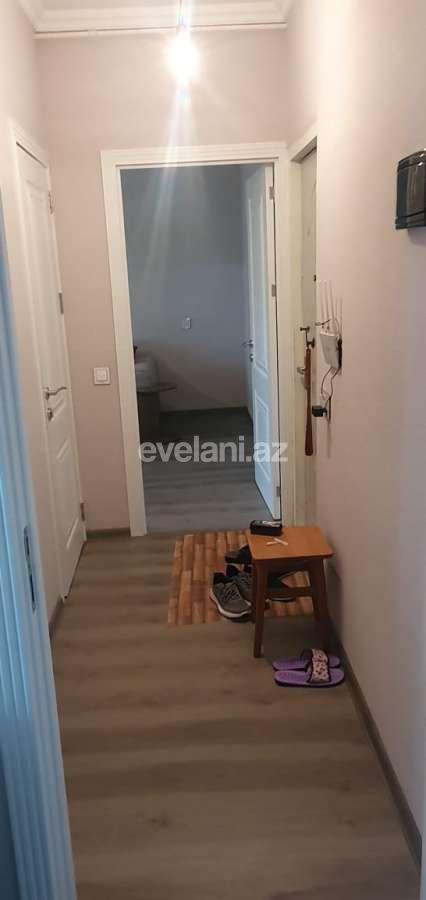 Kirayə verilir, köhnə tikili, 2 otaqlı, 50 m², Bakı, Nəsimi r, 4-cü mikrorayon q, Memar Əcəmi m.