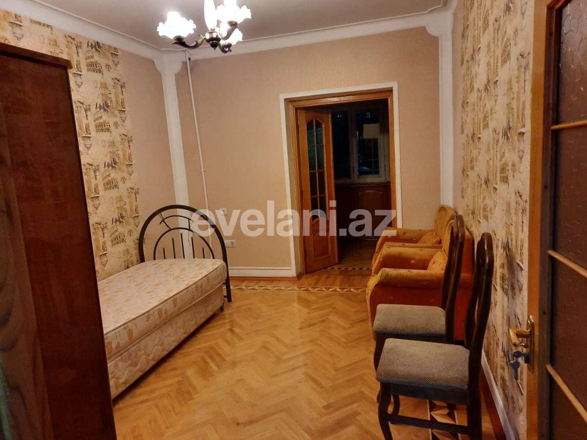 Kirayə verilir, köhnə tikili, 4 otaqlı, 90 m², Bakı, Binəqədi r, 8-ci mikrorayon q, Azadlıq prospekti m.