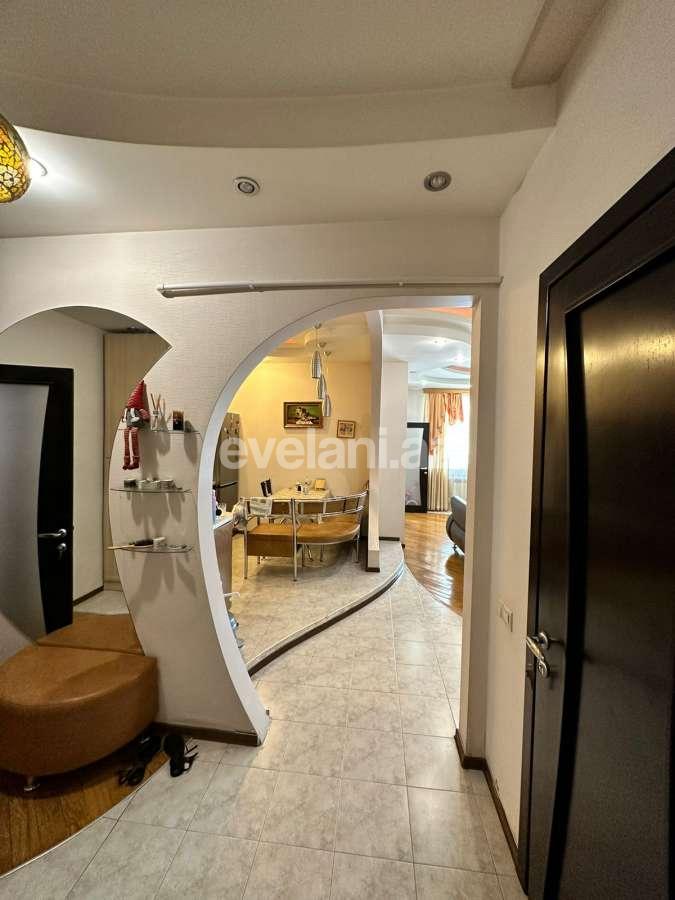 Satılır, yeni tikili, 3 otaqlı, 90 m², Bakı, Nəsimi r, 8 Noyabr m.