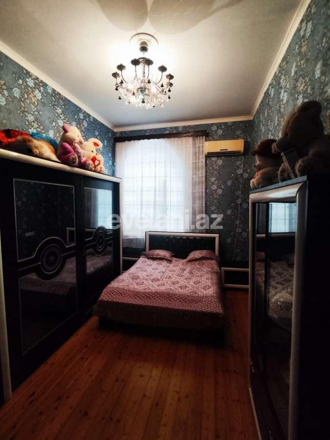 Satılır, həyət evi / bağ, 5 otaqlı, 109 m², Bakı, Səbail r, Bayıl q.