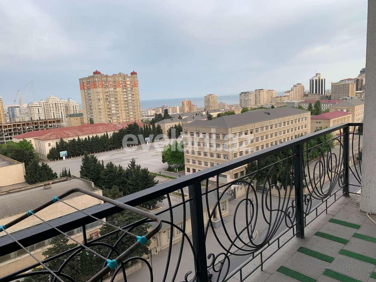 Satılır, yeni tikili, 4 otaqlı, 193 m², Bakı, Yasamal r, Elmlər Akademiyası m.