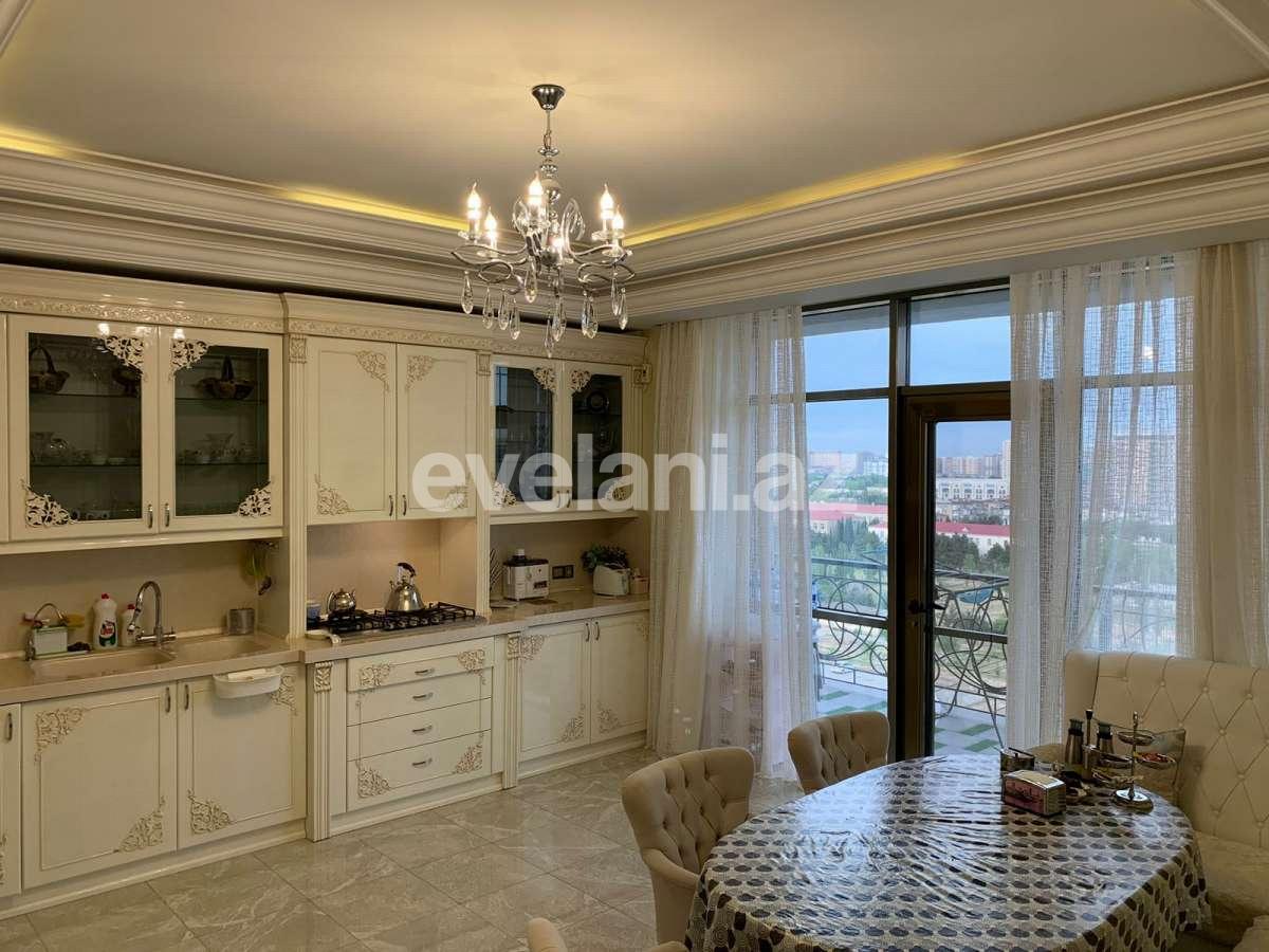 Satılır, yeni tikili, 4 otaqlı, 193 m², Bakı, Yasamal r, Elmlər Akademiyası m.