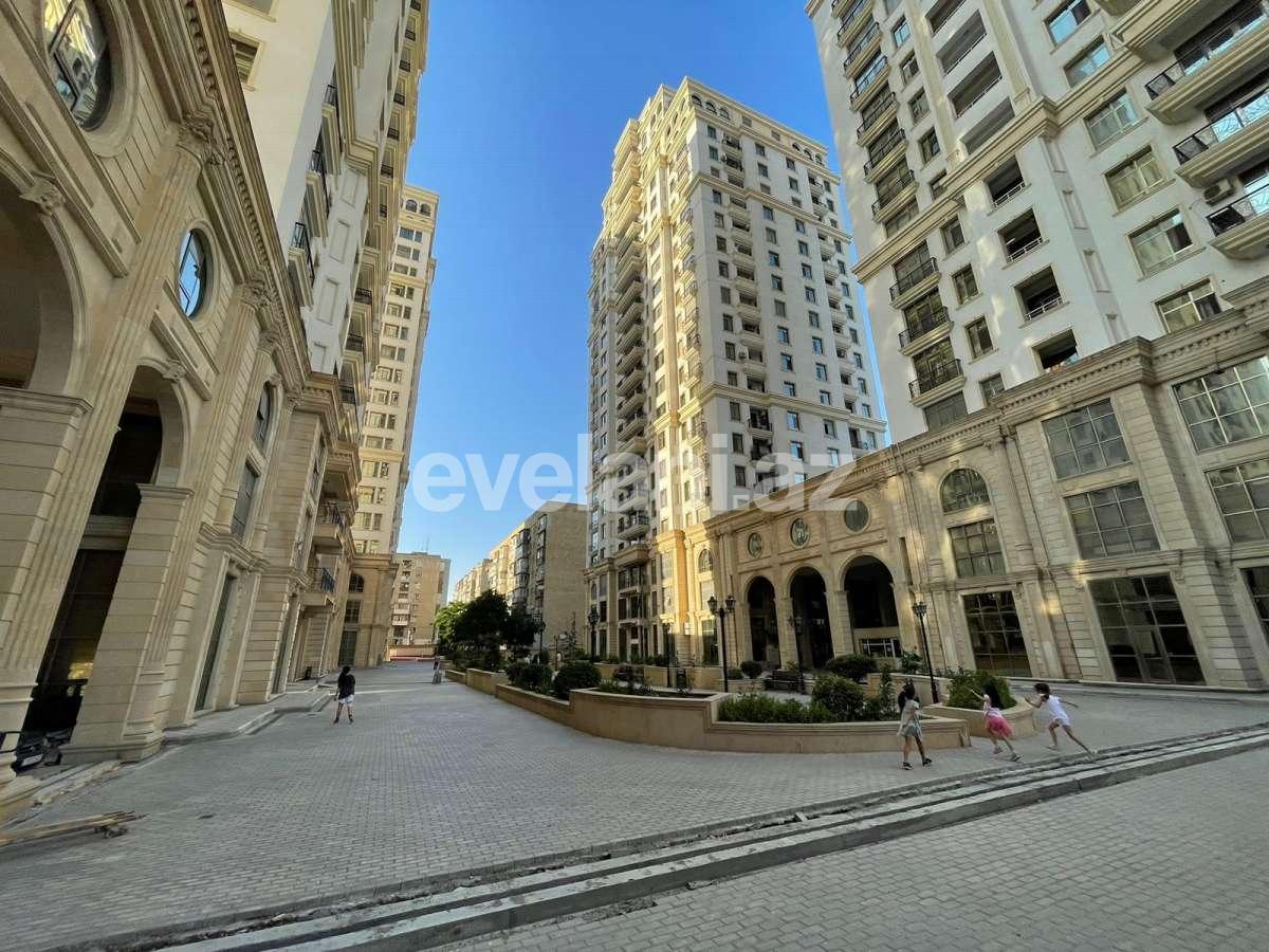 Satılır, yeni tikili, 4 otaqlı, 193 m², Bakı, Yasamal r, Elmlər Akademiyası m.