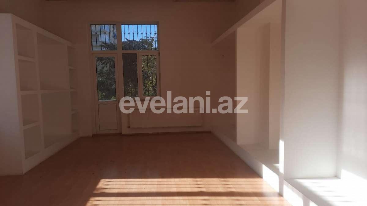 Satılır, villa, 5 otaqlı, 300 m², Bakı, Səbail r, Badamdar q.