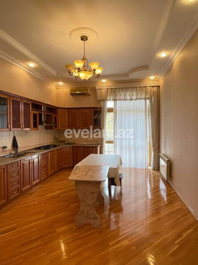 Satılır, villa, 10 otaqlı, 800 m², Bakı, Səbail r, Badamdar q.