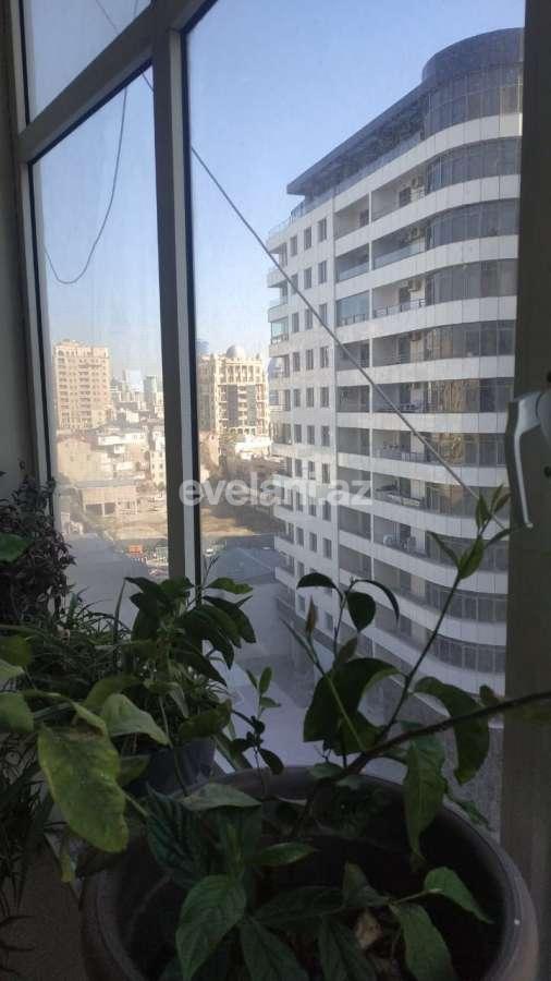 Satılır, yeni tikili, 4 otaqlı, 190 m², Bakı, Səbail r, Sahil m.