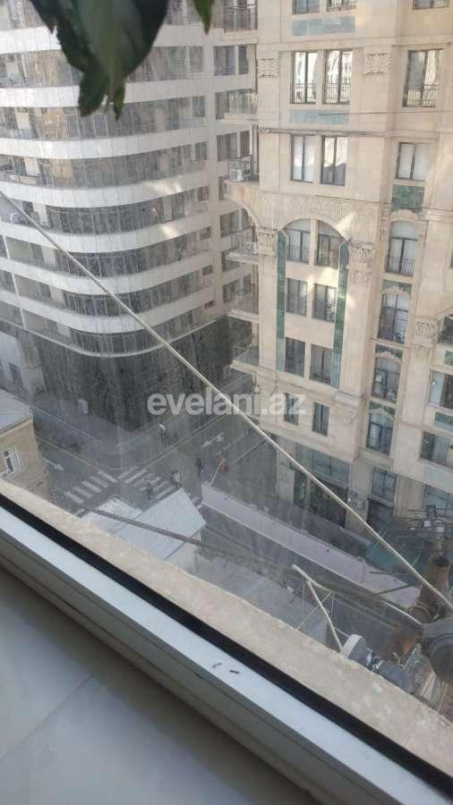 Satılır, yeni tikili, 4 otaqlı, 190 m², Bakı, Səbail r, Sahil m.