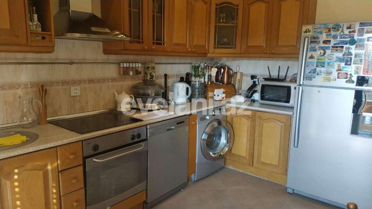 Satılır, yeni tikili, 4 otaqlı, 190 m², Bakı, Səbail r, Sahil m.
