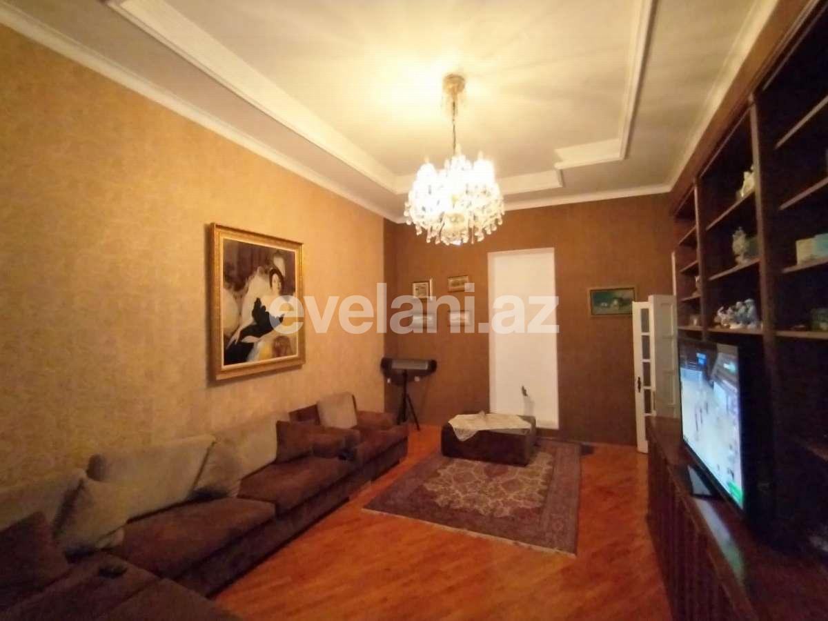 Satılır, köhnə tikili, 2 otaqlı, 50 m², Bakı, Yasamal r, Nizami m.