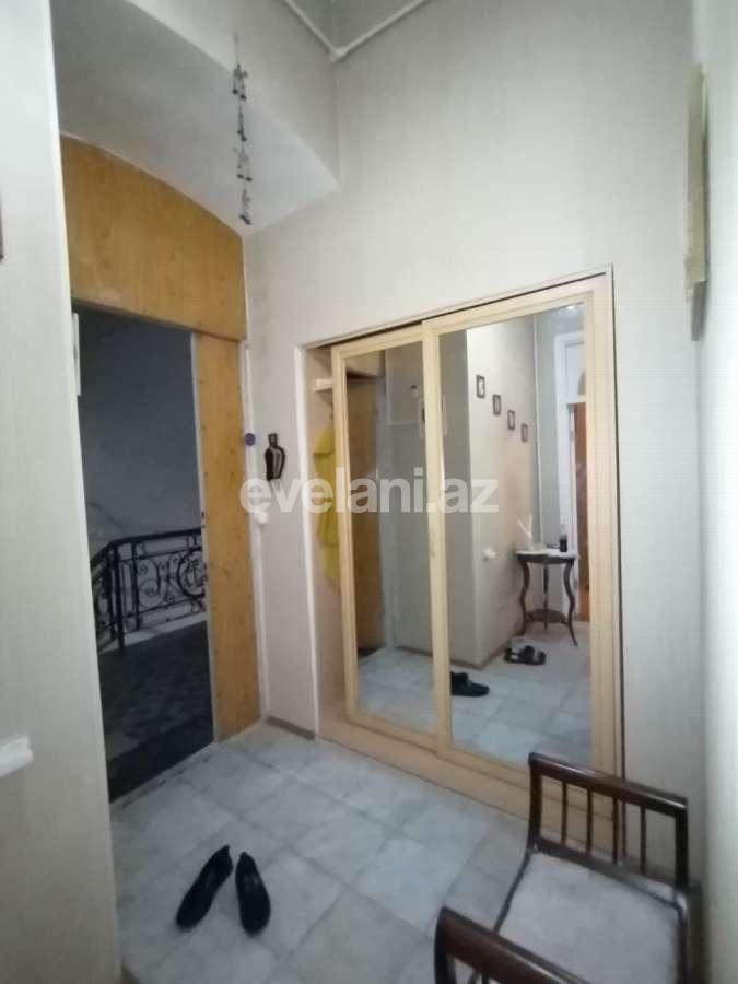 Satılır, köhnə tikili, 2 otaqlı, 50 m², Bakı, Yasamal r, Nizami m.