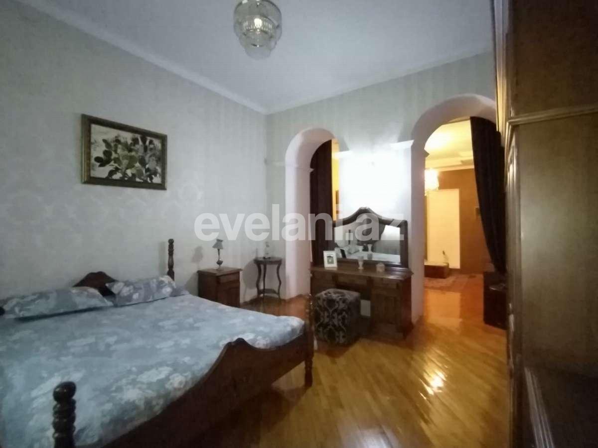 Satılır, köhnə tikili, 2 otaqlı, 50 m², Bakı, Yasamal r, Nizami m.