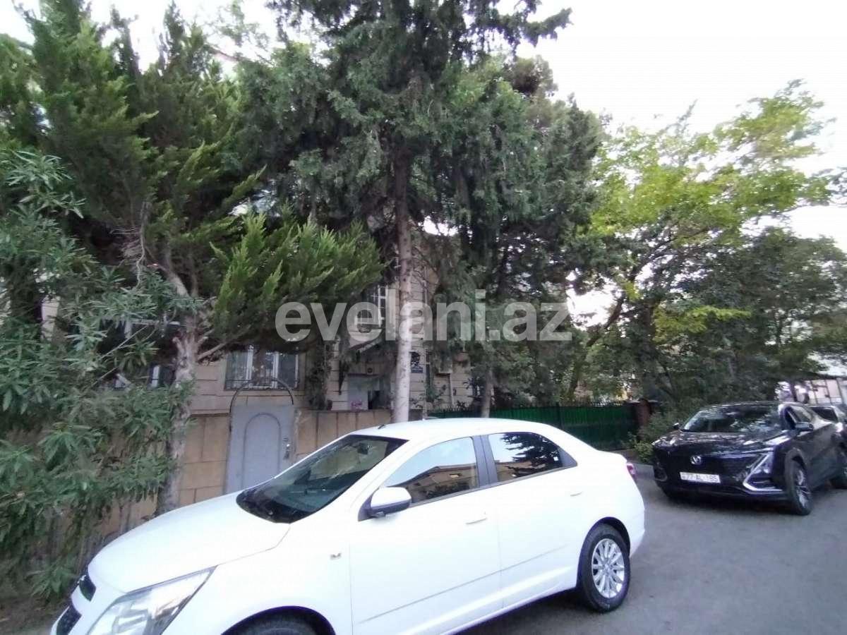 Satılır, köhnə tikili, 2 otaqlı, 50 m², Bakı, Yasamal r, Nizami m.