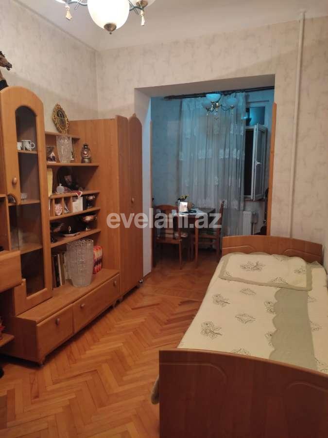 Rent, old building, 3 room, 100 m², Baku, Nasimi r, 8 November m.