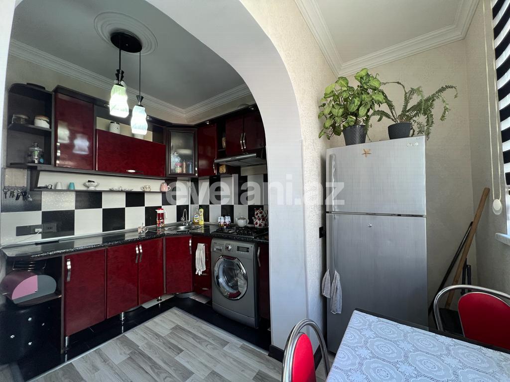 Satılır, köhnə tikili, 2 otaqlı, 65 m², Bakı, Yasamal r, Yeni Yasamal q, İnşaatçılar m.