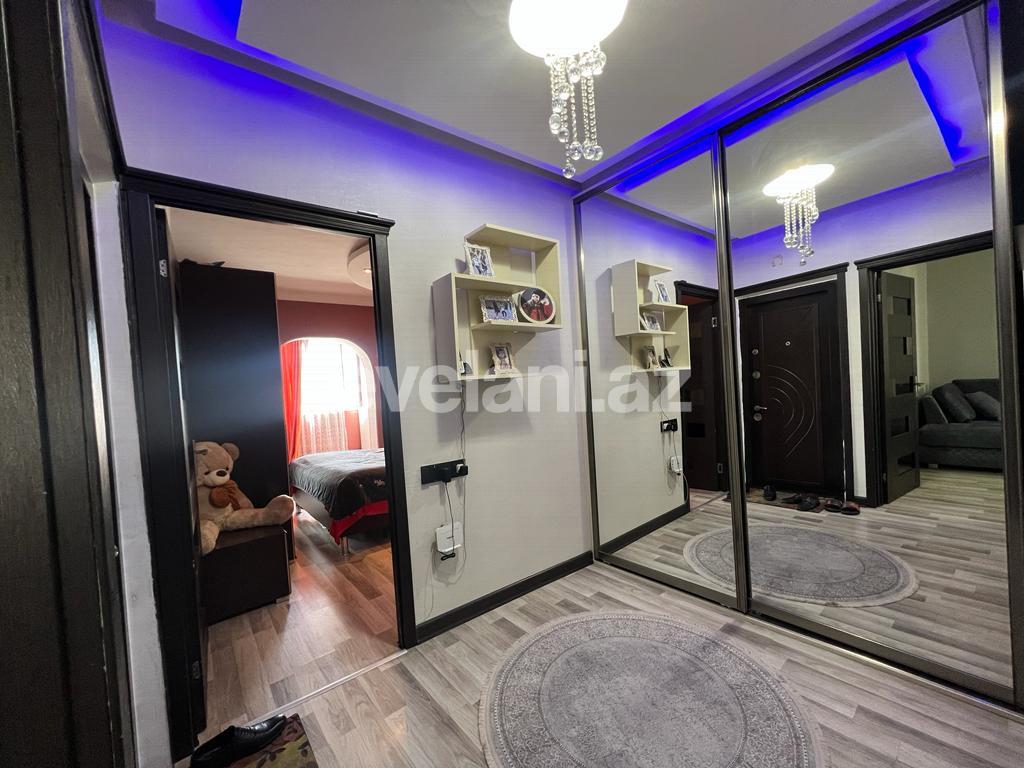 Satılır, köhnə tikili, 2 otaqlı, 65 m², Bakı, Yasamal r, Yeni Yasamal q, İnşaatçılar m.