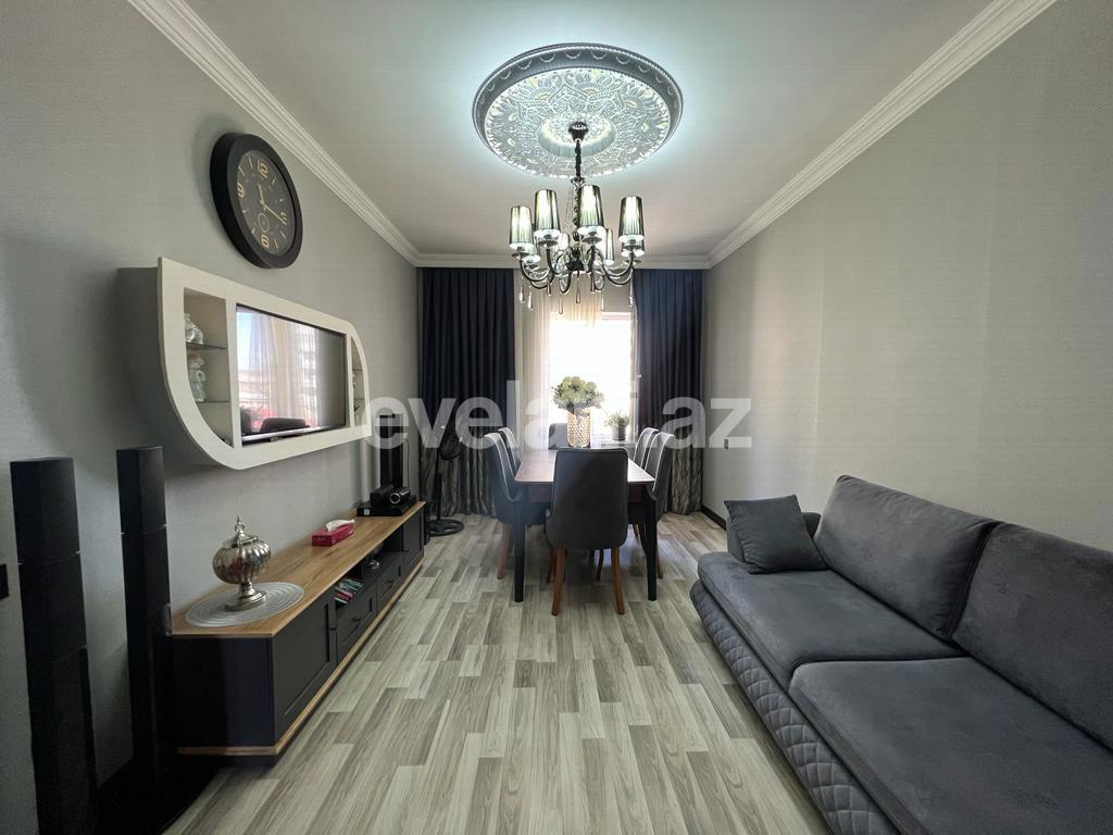 Satılır, köhnə tikili, 2 otaqlı, 65 m², Bakı, Yasamal r, Yeni Yasamal q, İnşaatçılar m.