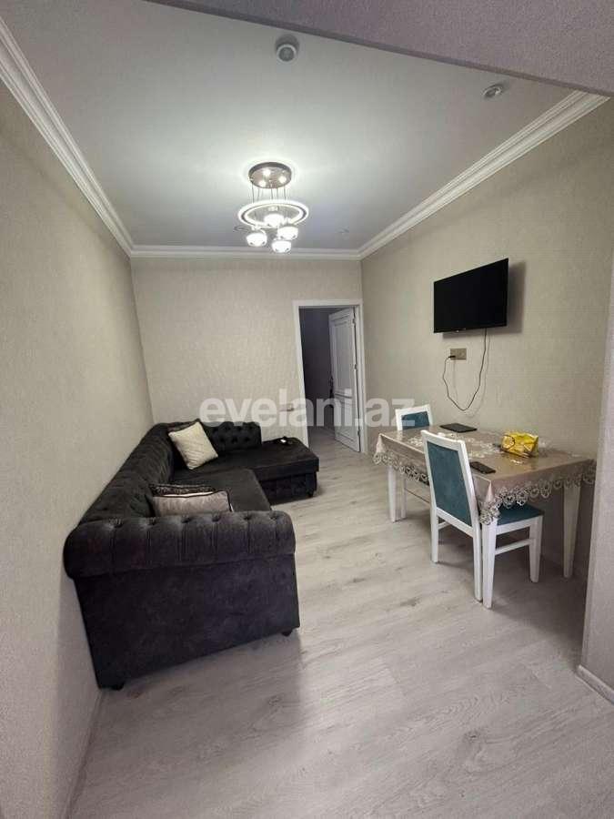 Kirayə verilir, köhnə tikili, 2 otaqlı, 55 m², Bakı, Nizami r, Qara Qarayev m.