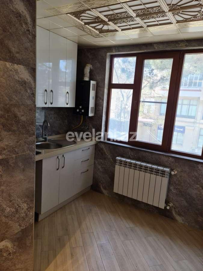Kirayə verilir, köhnə tikili, 3 otaqlı, 70 m², Bakı, Nərimanov r, Montin q.